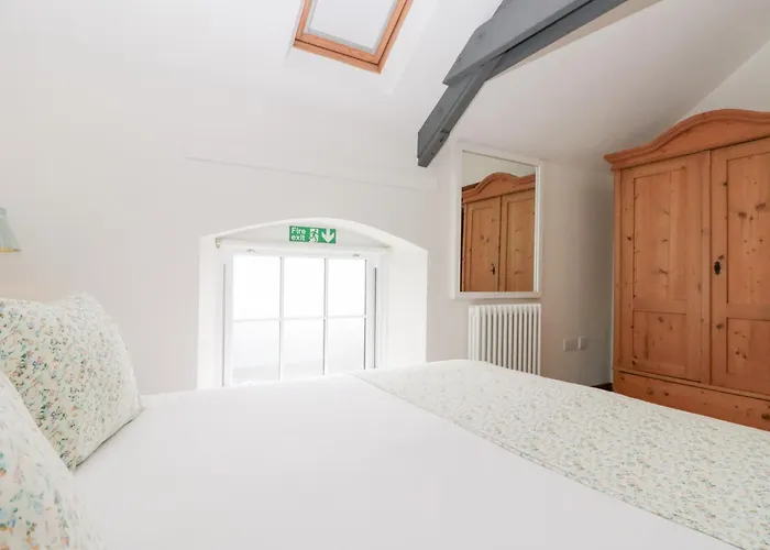 Old Chapel Scarborough